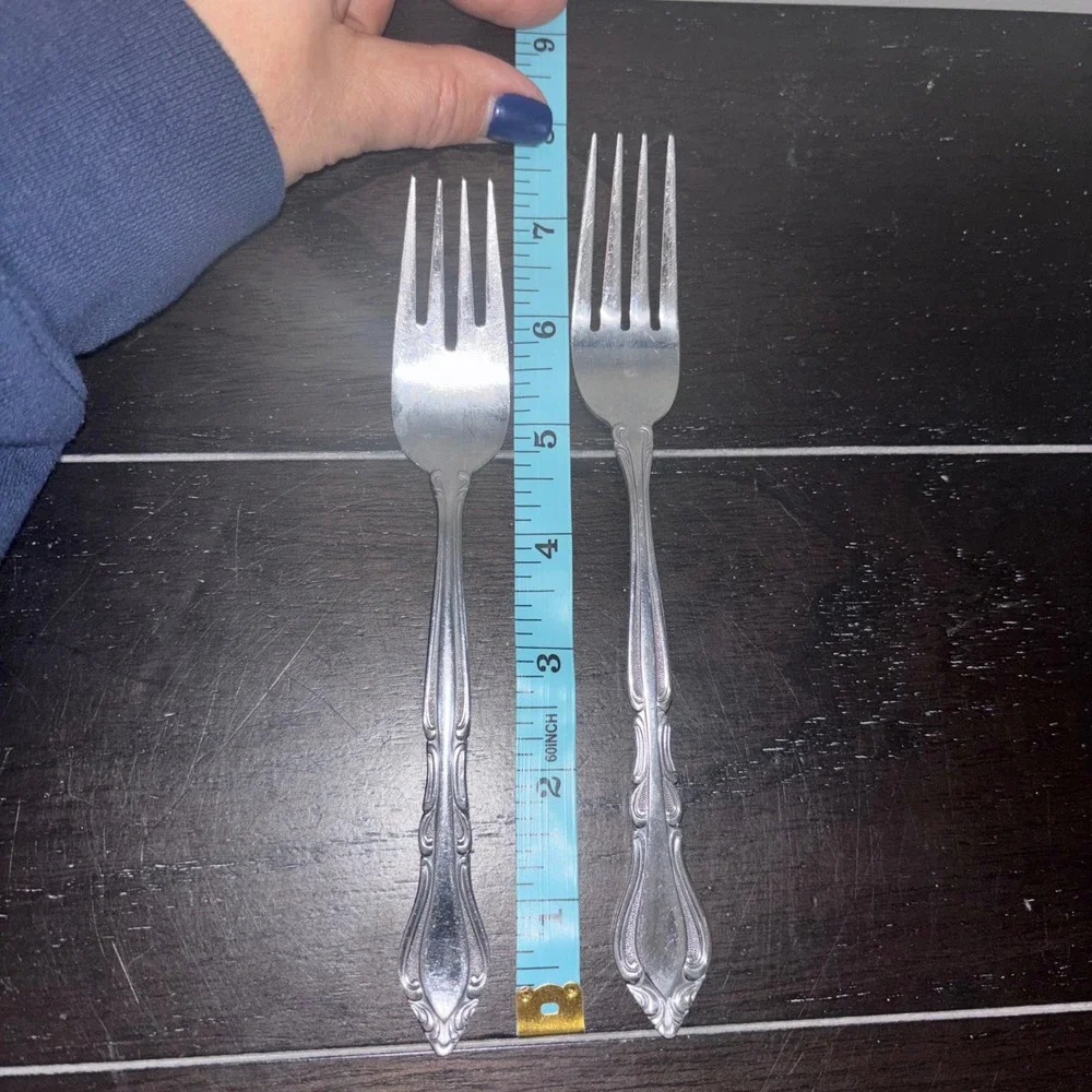 Rogers Stainless Korea Silverware Salad Fork, Dinner Fork, Set of 2 | Flatware‎